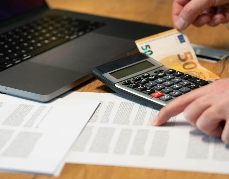 Payroll Outsourcing Malaysia: Guide to Benefits & Processes